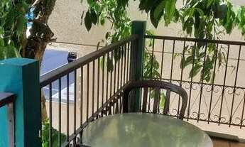 Imagem 2: Suíte completa com sacada no Centro de BC