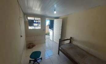 Imagem 7: Quarto Para Uma Pessoa Água e Luz Incluso