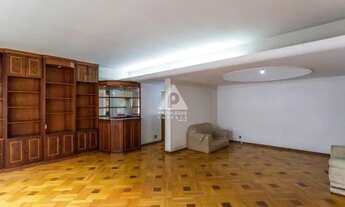 Imagem 3: Apartamento de 180m² dividido em 3 quartos, sala em dois ambientes, lavabo, área de serviç