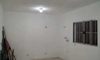 Imagem 6: Aluga-se casa Quarto com aluguel por R$1.010 /mês