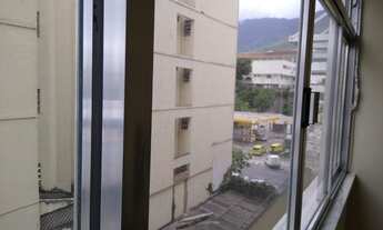 Imagem 2: TIJUCA-EXCELENTE APTO.--ÓTIMO PONTO - SALA, 02 QUARTOS -CLARO-VENTILADO-PRÓXIMO COMERCIO