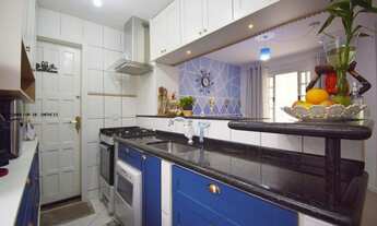 Imagem 5: Casa em Condomínio para Venda em Curitiba, Santa Cândida, 2 dormitórios, 1 banheiro, 2 vag