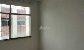 Imagem 7: Apartamento com 3 dormitórios para alugar, 75 m² - Luzia - Aracaju/SE