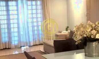 Imagem 3: Aluga-se Casa triplex com Piscina aquecida no Bosque dos eucaliptos - São José dos Campos