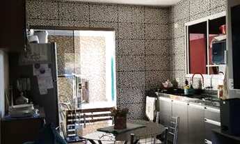 Imagem 2: Casa condomínio fechado