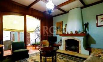 Imagem 2: Casa para Venda - 400m², 5 dormitórios, sendo 1 suites, 3 vagas - Petrópolis