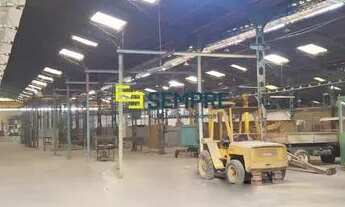 Imagem 6: Galpão industrial para alugar em Contagem com doca