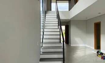 Imagem 6: Casa de condomínio sobrado para venda possui 281 metros quadrados com 3 quartos