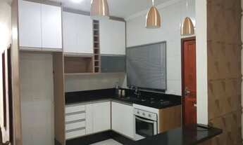 Imagem 4: Casa germinada no parque das américas