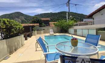 Imagem 2: Agatê Imóveis vende excelente Casa Duplex de 287 m² Piratininga - Niterói por 950 mil reai