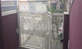 Imagem 3: Sobrado com 203 m² de área construída