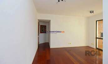 Imagem 5: Apartamento de três dormitórios, suíte e 1 vaga de garagem no bairro Menino Deus