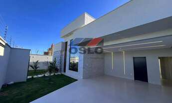 Imagem: CASA COM 03 QUARTOS, SENDO OS 03 SUÍTES