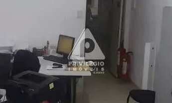 Imagem 6: Sala Comercial de 43 m² no Centro do Rio R$115.000,00