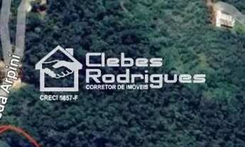 Imagem 4: Terreno em Buenos Aires Guarapari , com casa nova com 172 M2 com bastante área verde