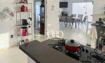 Imagem 3: Casa com 3 dormitórios para alugar, 345 m² por R$ 8.640,00/mês - Villa Branca - Jacareí/SP