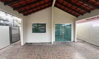 Imagem: Casa com 2 Quartos - 2 vagas de garagens