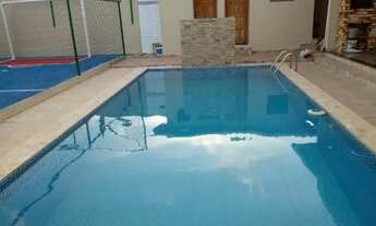 Imagem 7: Espetacular casa com piscina, quadra e churrasqueira privativas Rio das Ostras