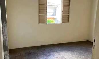 Imagem 2: Casa para Venda em Sorocaba, Vila Jardini, 2 dormitórios, 2 banheiros, 5 vagas