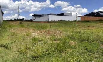 Imagem 2: Viva com conforto, segurança e qualidade de vida em um dos condomínios mais completos da c