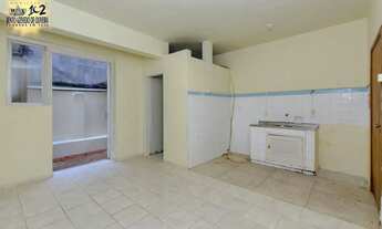 Imagem: Imperdível JK térreo com pátio no Bom