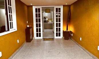 Imagem 4: Casa triplex Casa com 2 dormitórios