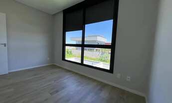 Imagem 7: Casa para Venda em Florianópolis, Campeche, 3 dormitórios, 1 suíte, 2 banheiros, 2 vagas