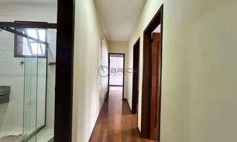 Imagem 4: Casa com 3 quartos sendo 1 suíte + dependência em condomínio no Alto - Teresópolis/RJ