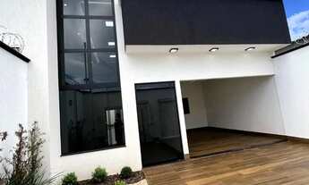 Imagem 2: Casa 03 Quartos Trindade Maysa com Piscina