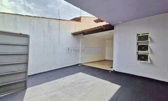 Imagem 2: Casa com 3 dormitórios para alugar, 85 m² por R$ 2.000,00/mês - Jardim Presidente - Goiâni