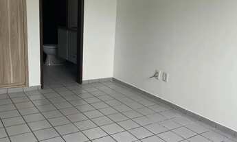 Imagem 3: Laise mostra AP em candelaria 3/4 Isabel Fernandes