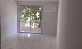 Imagem 3: 2 quartos, sala, cozinha, banheiro, dependência e 1 vaga na garagem, 1 andar . (Não possui