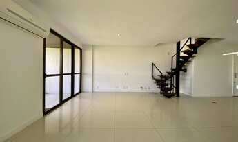 Imagem 4: Cobertura duplex para venda possui 258 metros quadrados com 3 quartos