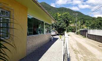 Imagem 3: Casa na Enseada de Brito, 3Dorm - Escrit. Públic - 100Mts do Mar