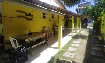 Imagem 2: Casa com 4 quartos, sendo 1 suíte à venda, por R$ 200.000 - Unamar - Cabo Frio/RJ