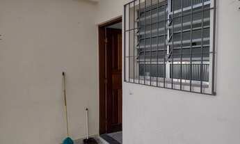 Imagem 3: Casa para aluguel tem 30 metros quadrados com 1 quarto em Chácara Inglesa - São Paulo - SP