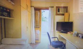 Imagem 7: Sobrado para venda tem 200 metros quadrados com 4 quartos em Tristeza - Porto Alegre - RS