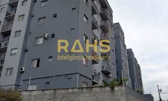 Imagem 5: Apartamento com 2 Quartos e Elevador por R$185.000,00