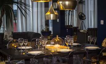 Imagem 4: Casa de condomínio sobrado para venda possui 750 metros quadrados com 4 quartos