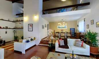 Imagem 3: Freguesia - Casa linear - 4 Quartos - 2 Suítes - Terreno 643 m² - Piscina - Condomínio Fec