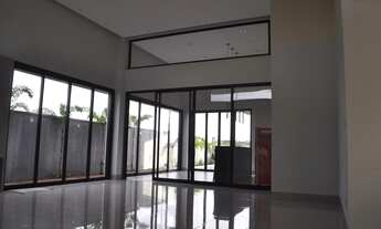 Imagem 5: Casa no condomínio Alphaville Uberlândia térrea para venda com 230 metros quadrados com 3