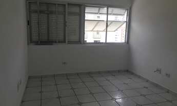 Imagem 3: Apartamento para aluguel possui 45 metros quadrados com 1 quarto em José Menino - Santos