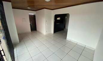 Imagem 6: Luz Imóveis Vende Casa na Fernando Guilhon/Alcinco cacela