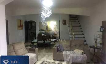 Imagem: Casa com 3 dormitórios à venda, 215 m²