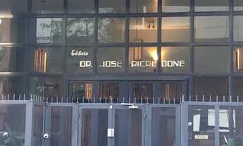 Imagem 2: Apto com 2 amplas suites, 114 m , dependência, sacada, 100 % reformado, living 3 ambientes