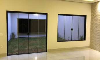 Imagem 2: Casa com 3 dormitórios à venda, 220 m² por R$ 850.000 - Santa Marta - Uberaba/MG