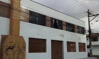 Imagem 2: TRANQUEDO NEVES - Rua Do Marfim, 17, aproximadamente 210m², loja ampla de esquina, com 4 b