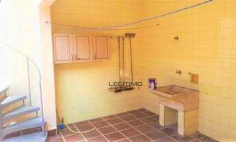 Imagem 7: Casa com 215 metros em Santana, 4 quartos, 2 banheiros e 5 vagas, próximo à Avenida Imirim