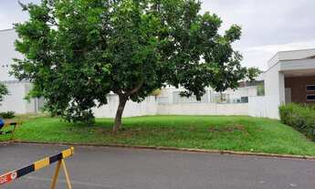 Imagem 2: Casa de condomínio para venda com 434 metros quadrados em Jardim Roma - Uberlândia - MG