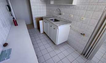 Imagem 7: Apartamento com 62m, Reformado, Armarios, 2 Dormitórios, Varanda, Andar Alto, 1 Vaga Livre